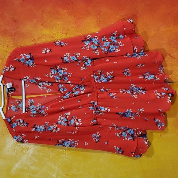 Divided floral Playsuit Romper - Picture 1 of 4